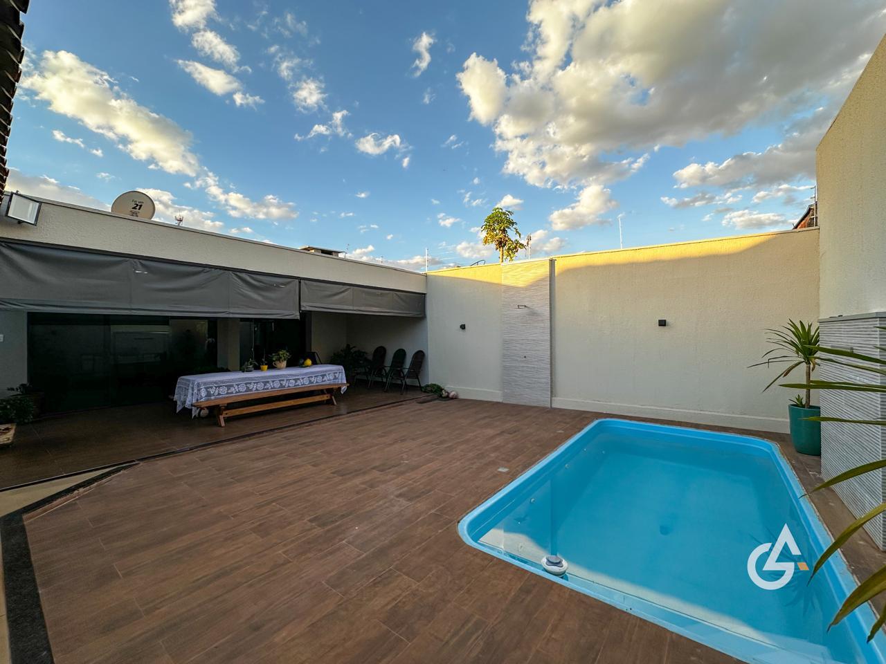 Casa à Venda com 3 Quartos – Água Boa | Dourados/MS — foto