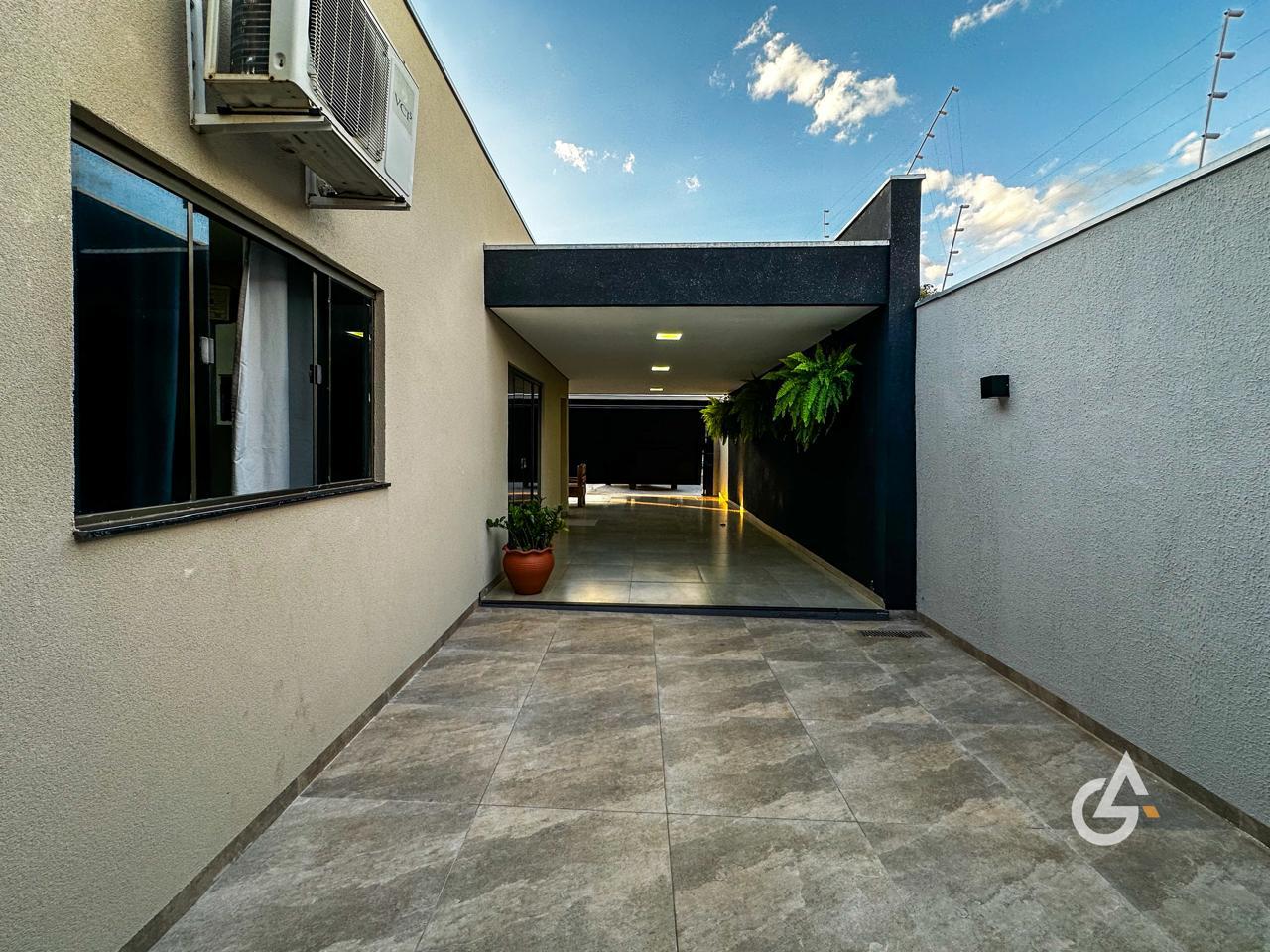 Casa à Venda com 3 Quartos – Água Boa | Dourados/MS — foto