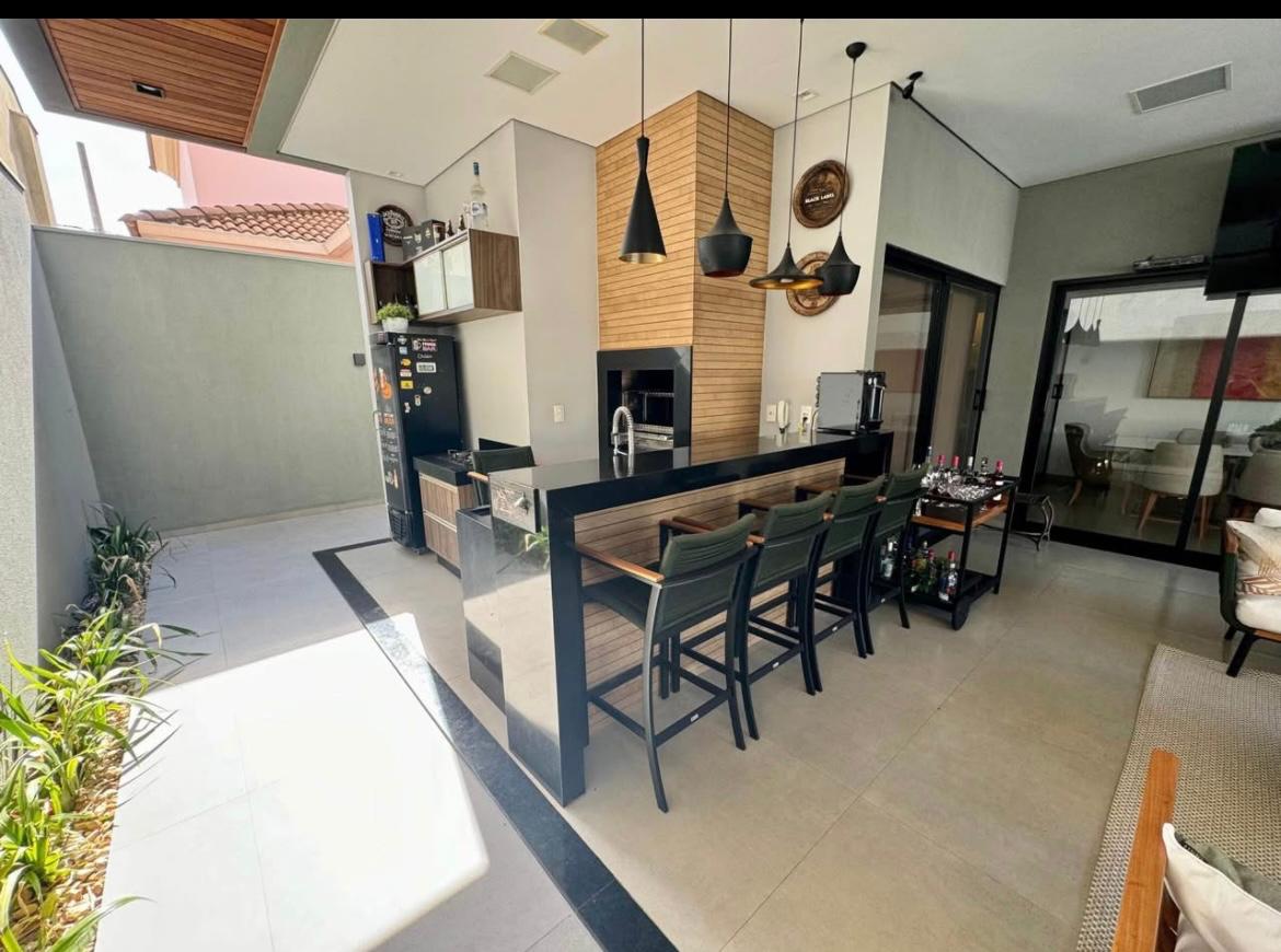 Sobrado de Alto Padrão à Venda com 4 Suítes – Ecoville | Dourados/MS — foto