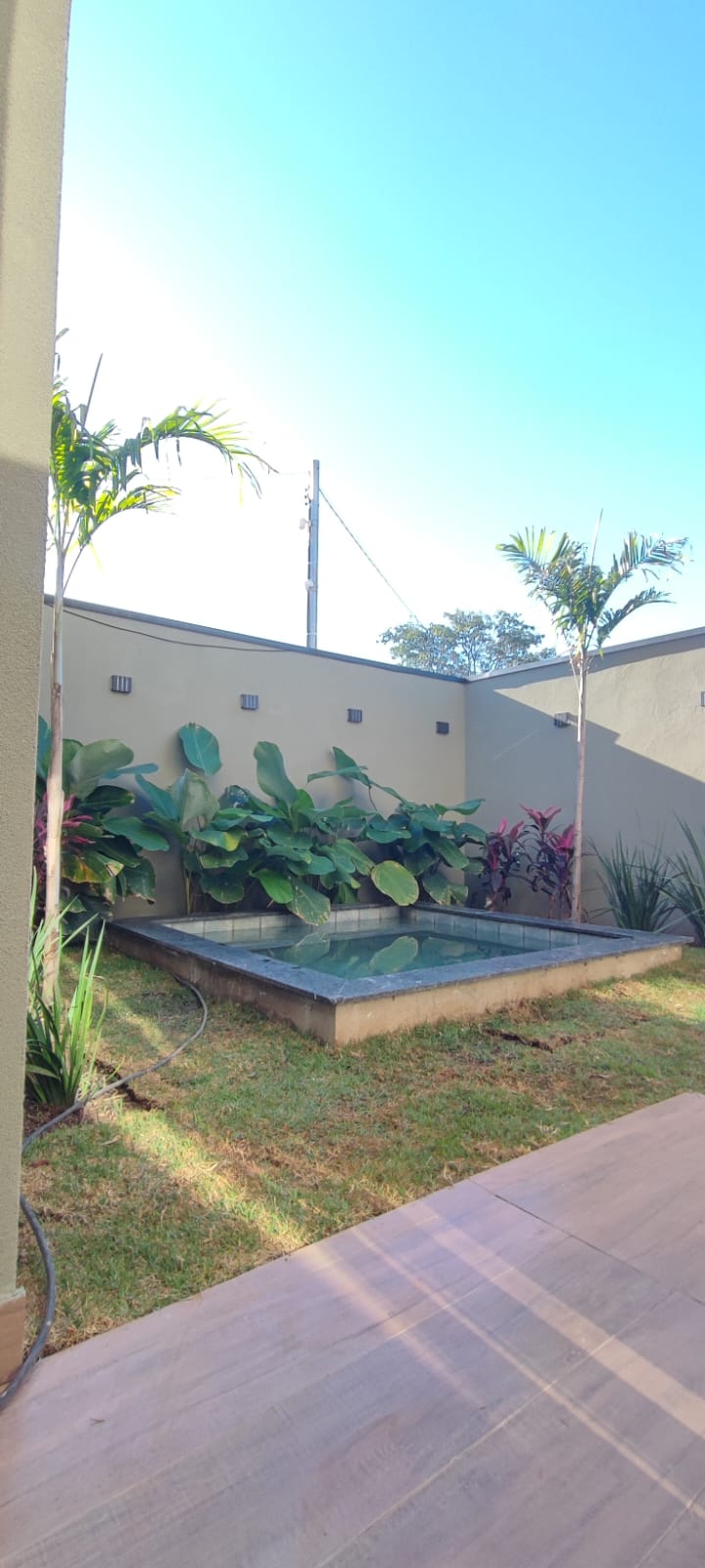 Sobrado à Venda com 3 Quartos – Green Residence | Bonito/MS — foto