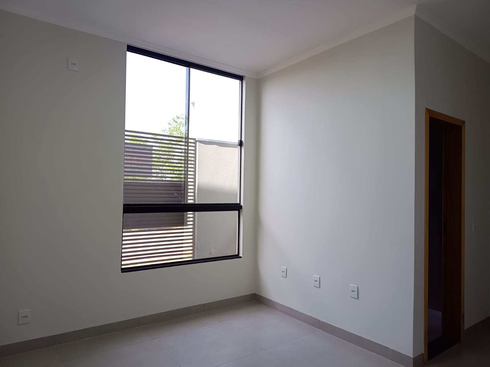Casa de Esquina à Venda com 2 Quartos – Recanto do Bosque | Dourados/MS — foto