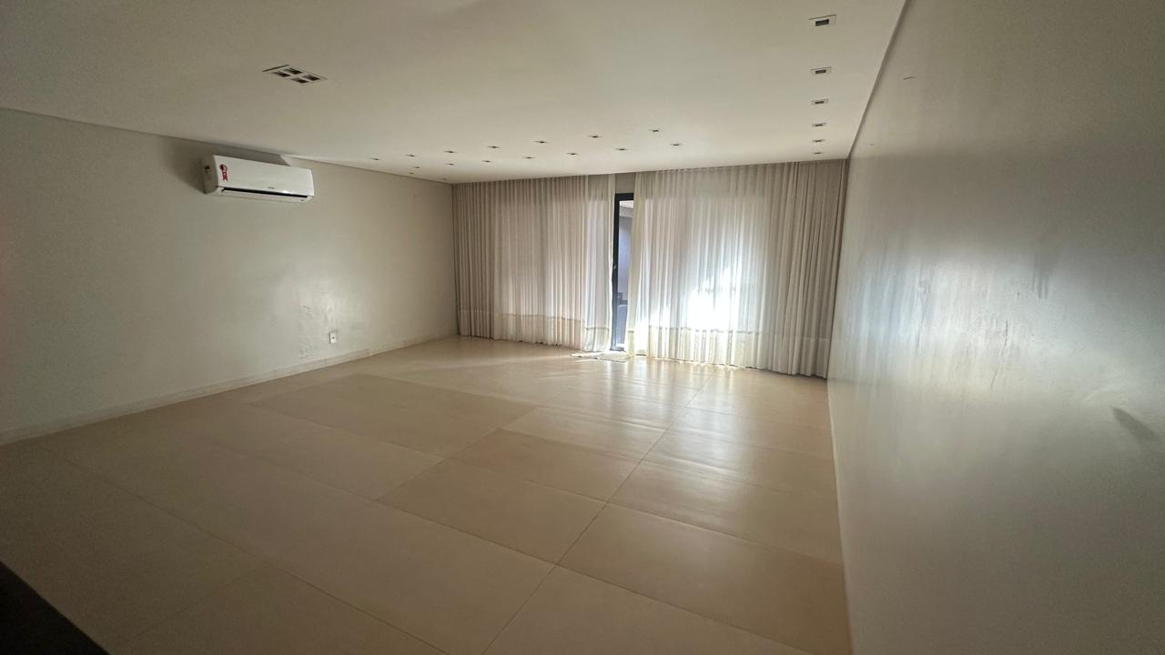 Casa de Alto Padrão à Venda ou para Locação – Condomínio Portal | Dourados/MS — foto