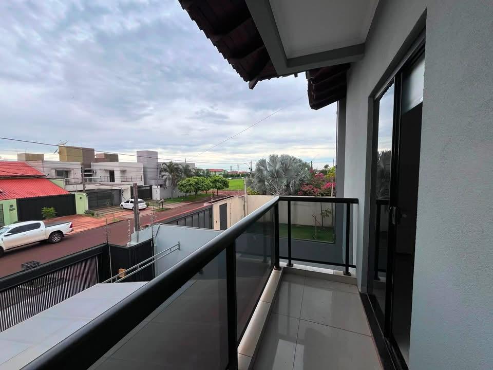 Sobrado à Venda com 3 Quartos – Santa Fé | Dourados/MS — foto