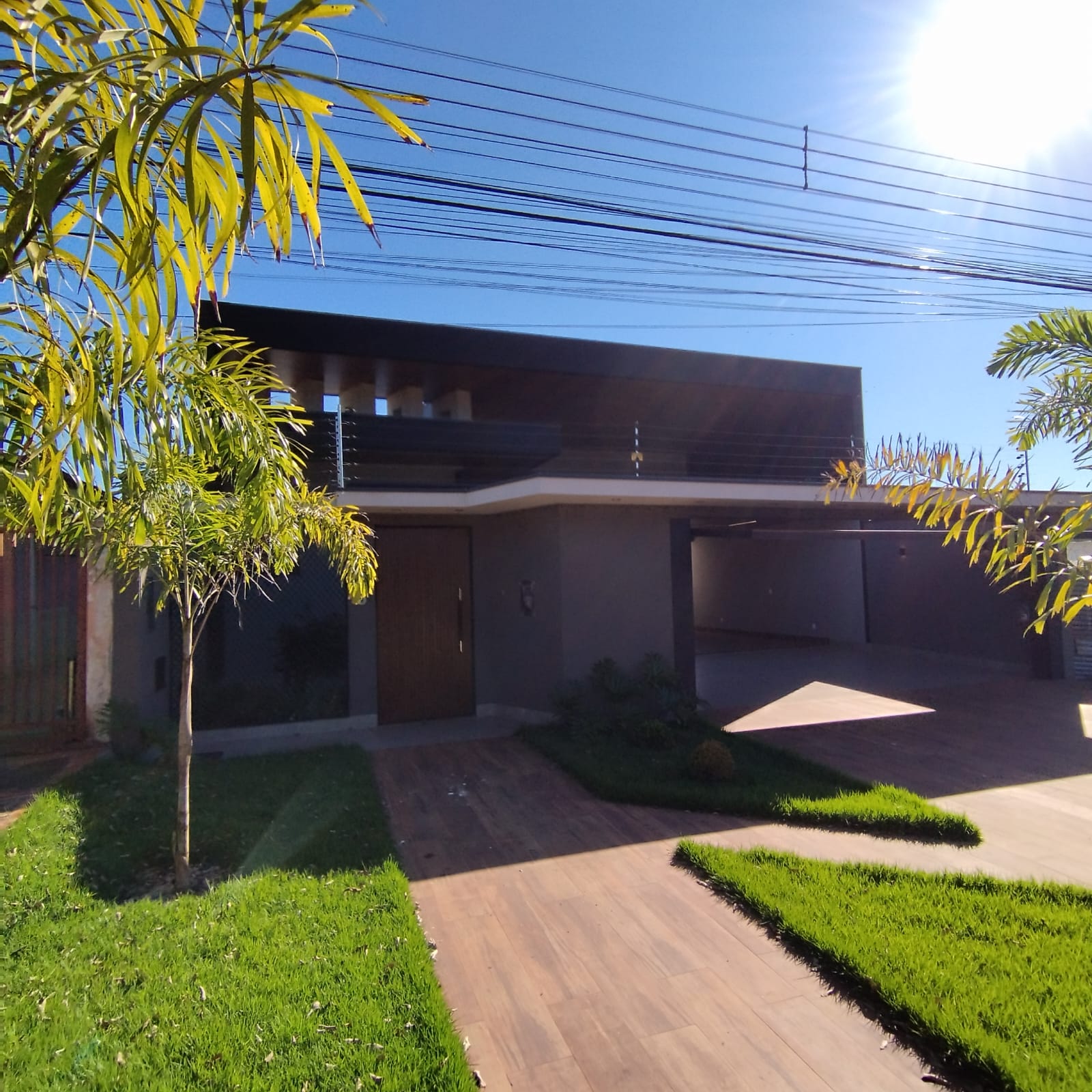 Casa de Alto Padrão à Venda com 4 Suítes – Jardim Girassol | Dourados/MS — foto