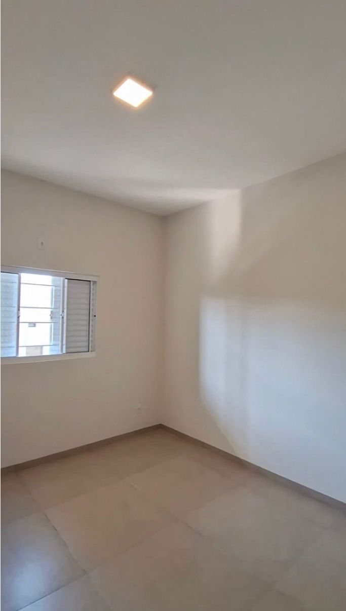 Casa à Venda com 3 Quartos – Residencial Monte Carlo | Dourados/MS — foto