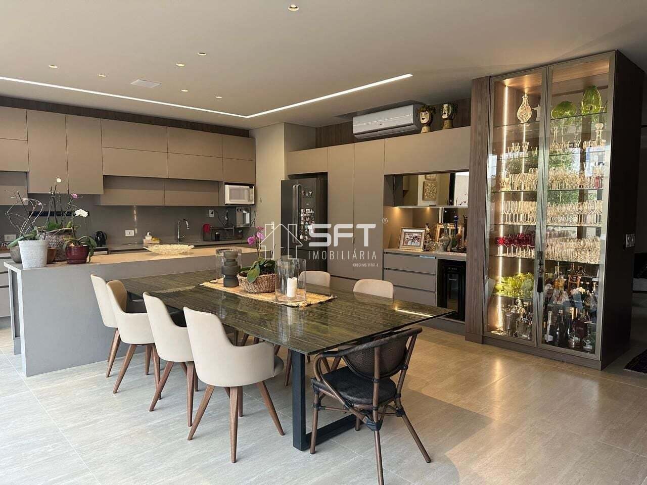Sobrado para Locação com 3 Quartos – Condomínio Porto Madero | Dourados/MS — foto