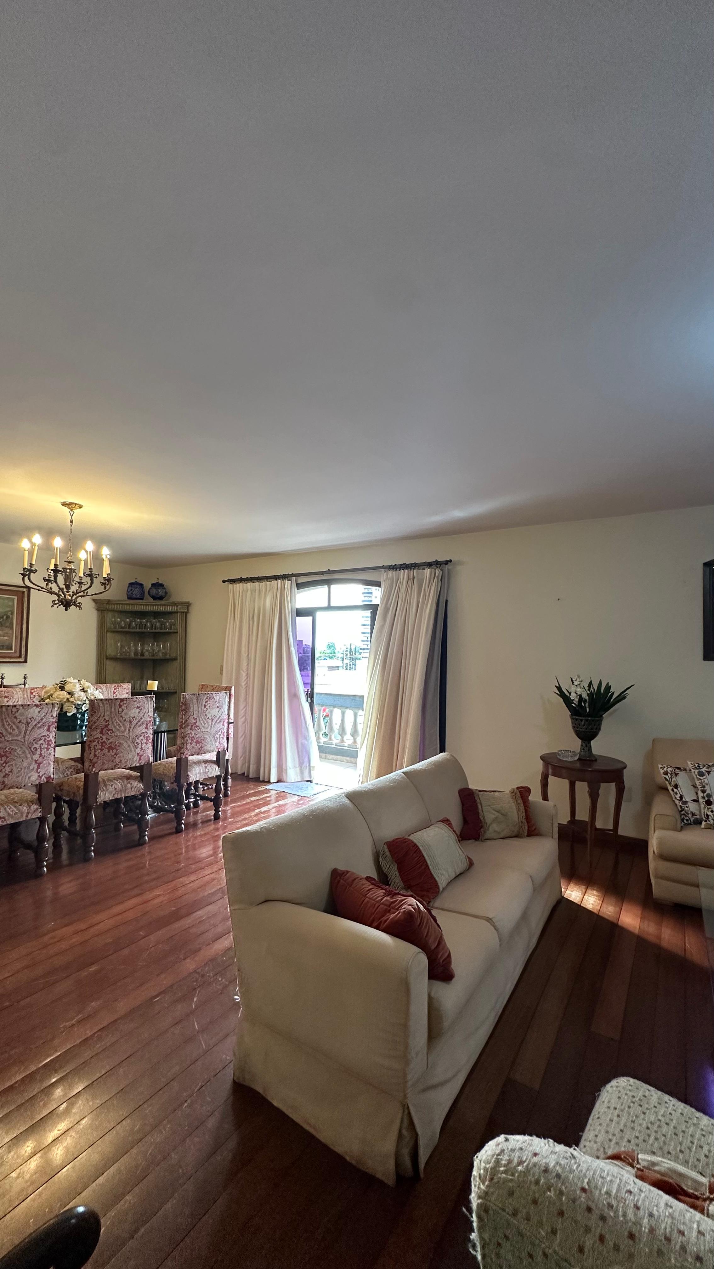 Apartamento à Venda com 3 Suítes – Centro | Dourados/MS — foto