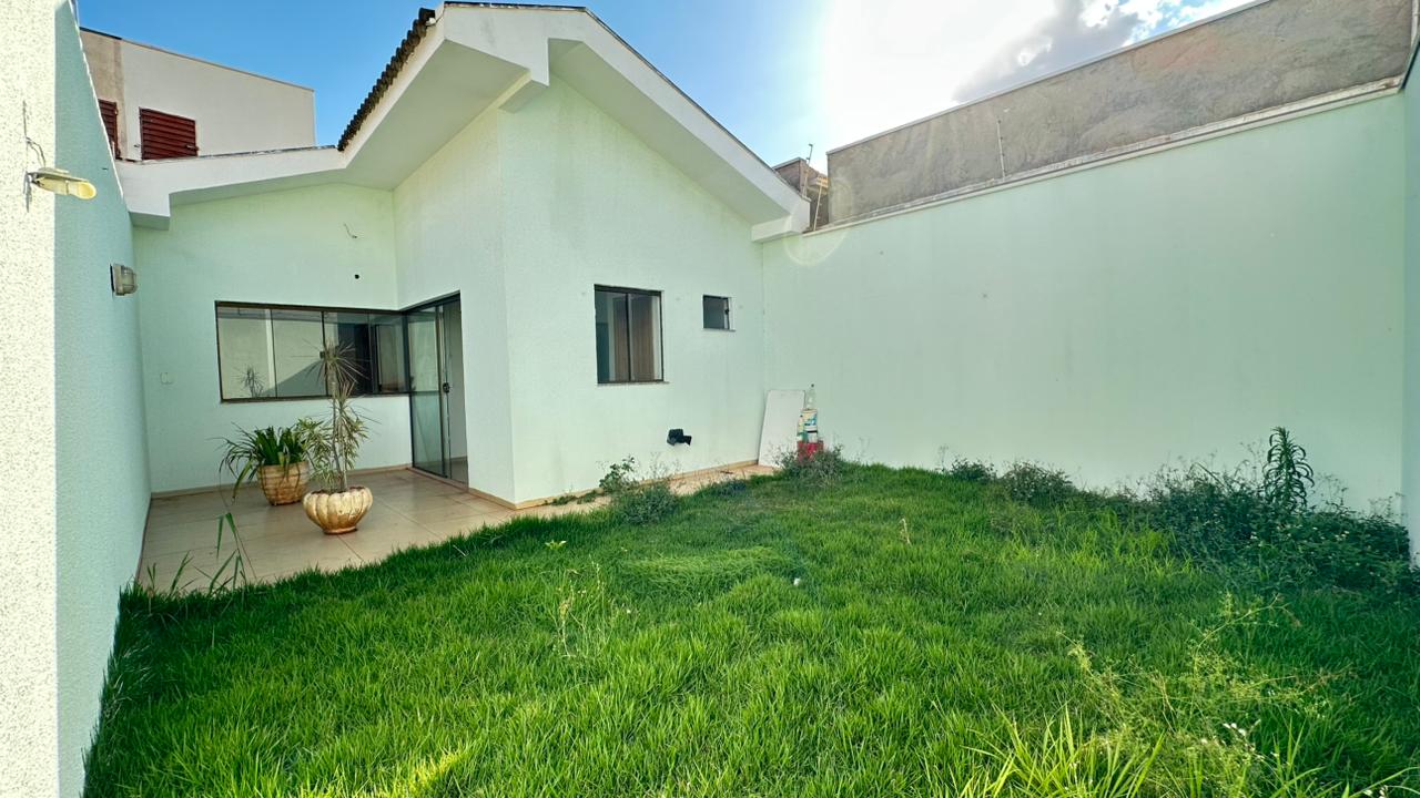 Casa à Venda com 3 Quartos – Santa Fé | Dourados/MS — foto