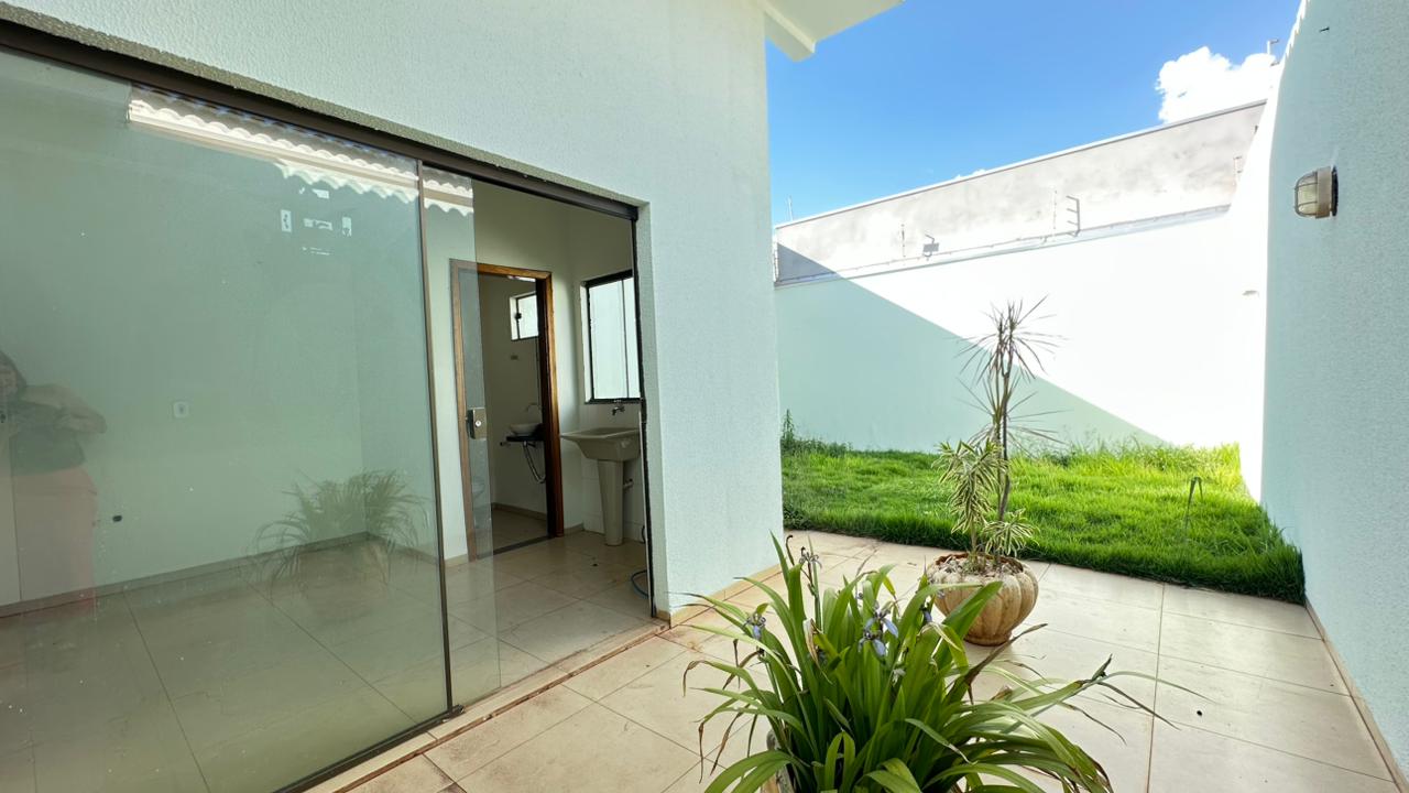Casa à Venda com 3 Quartos – Santa Fé | Dourados/MS — foto
