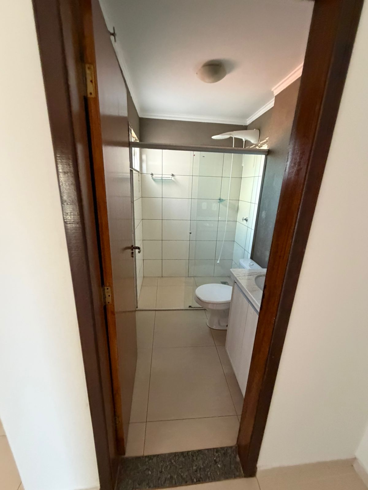 Sobrado para Locação com 3 Quartos – Dourados/MS — foto