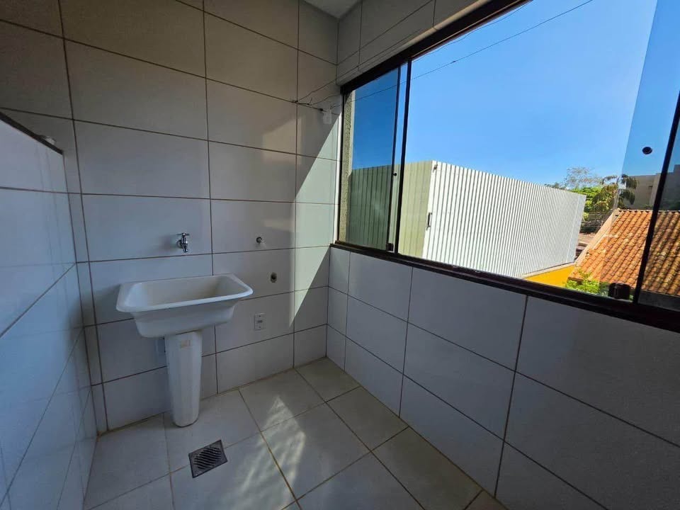 Apartamento à Venda com 3 Quartos – Jardim Tropical | Dourados/MS — foto