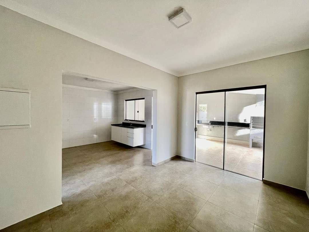 Casa à Venda com 3 Quartos – BNH 3º Plano | Dourados/MS — foto