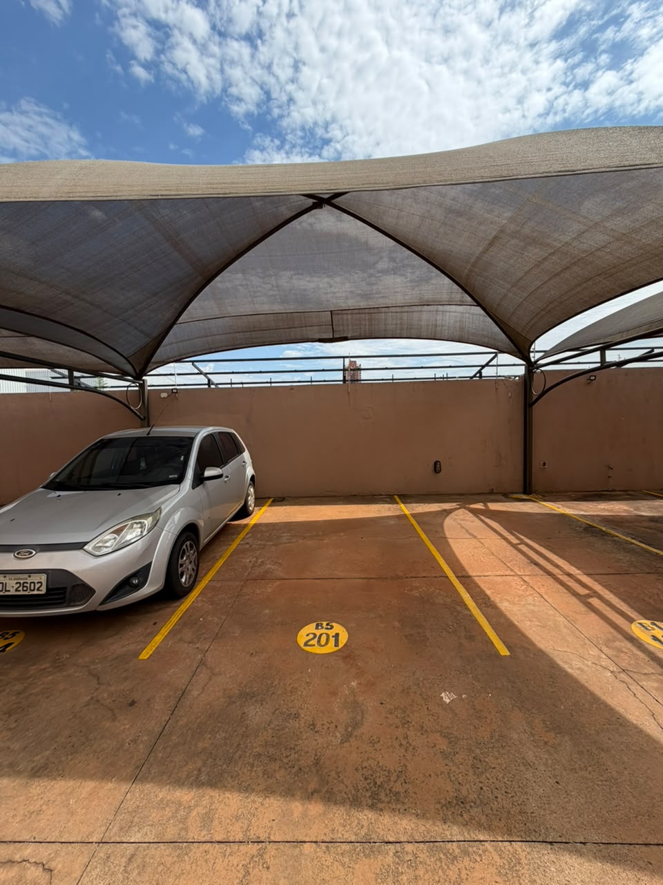 Apartamento à Venda com 2 Quartos – Condomínio Alto Feliz | Parque Alvorada | Dourados/MS — foto