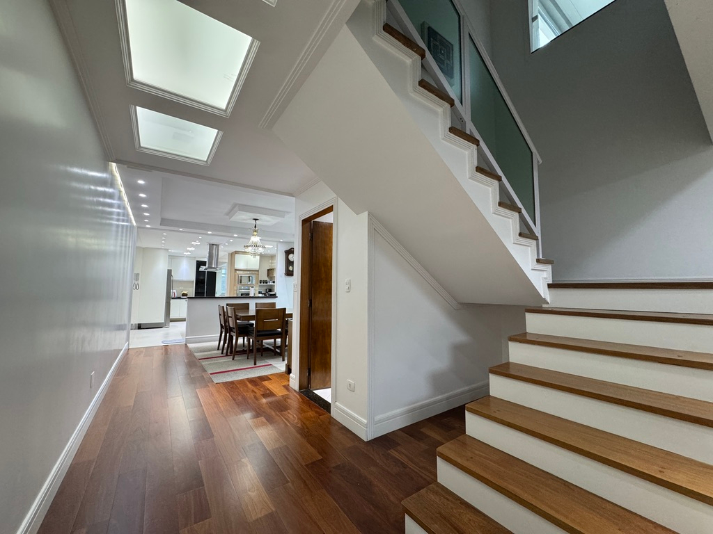 Sobrado 344m²  Vila Ema — foto