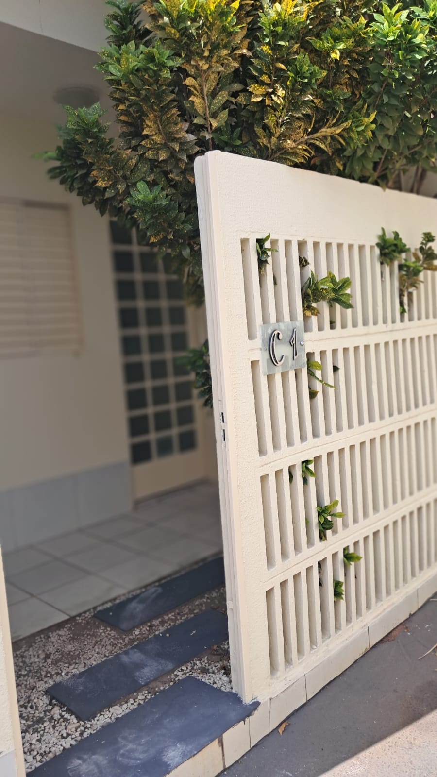 Casa para Locação – Residencial Menegatti | Jardim América | Goiânia - GO — foto
