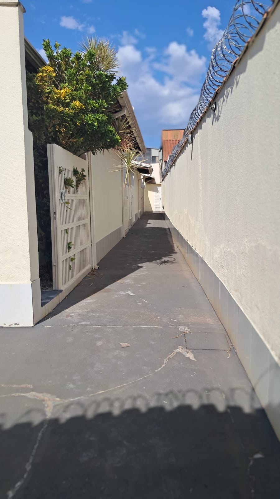 Casa para Locação – Residencial Menegatti | Jardim América | Goiânia - GO — foto