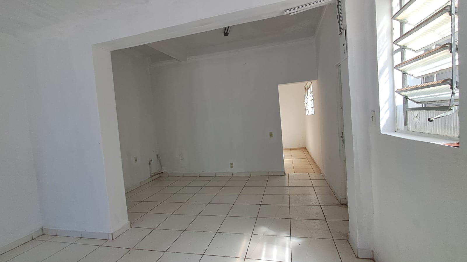 Loja Comercial para Aluguel – Setor Central | Goiânia/GO — foto
